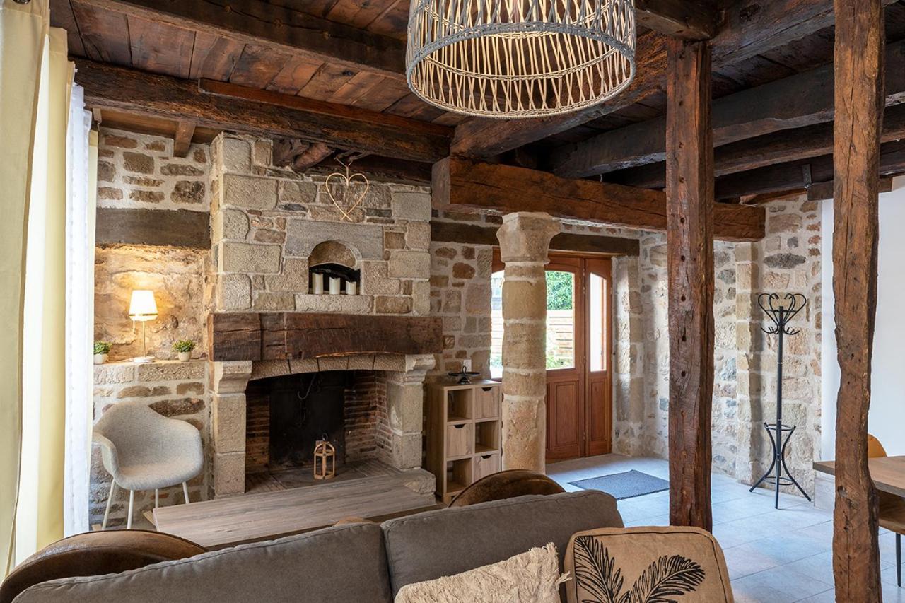 Ferienwohnung Logis Face A L'Abbatiale Beaulieu-sur-Dordogne Exterior foto